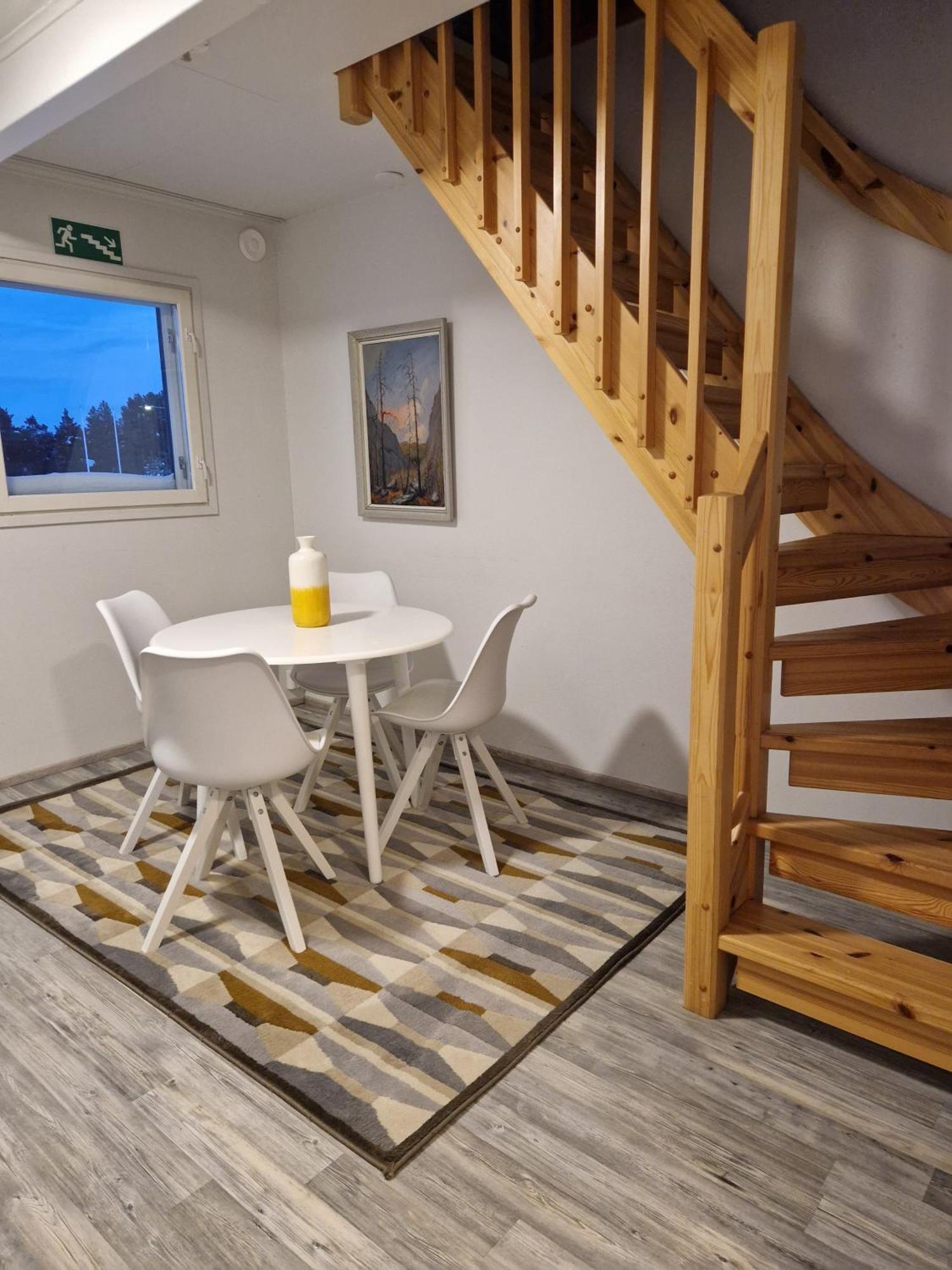 Hotel The Sleeping Bear Inari Exterior foto